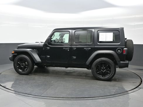 Used 2022 Jeep Wrangler Unlimited Sport image 3
