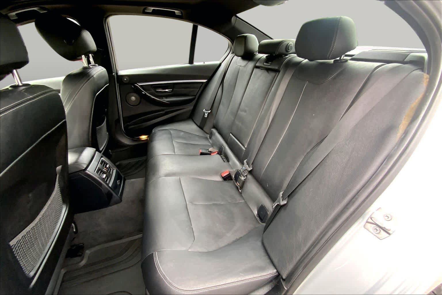 Used 2016 BMW 340i Sedan RWD image 20