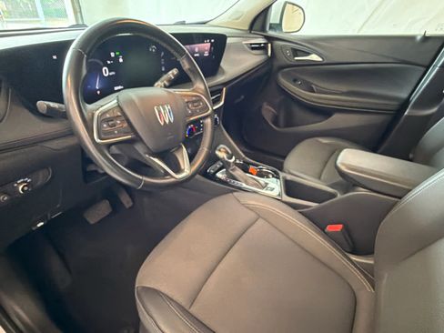 Used 2024 Buick Encore GX Preferred FWD image 13