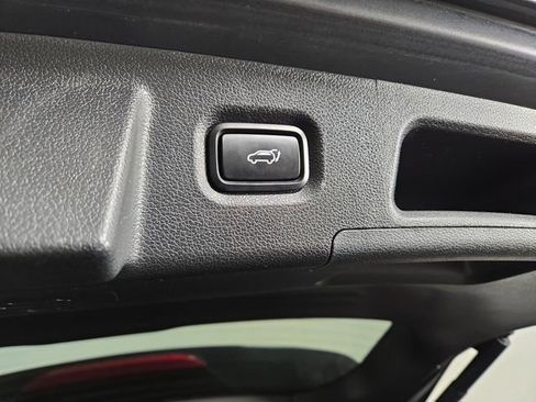 Used 2021 Hyundai Santa Fe Limited w/ Cargo Package image 33