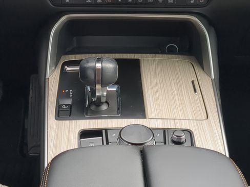 Certified 2024 MAZDA CX-90 3.3 Turbo S AWD/4WD image 17