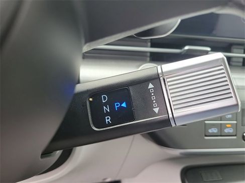 Used 2024 Hyundai Kona SEL w/ Convenience Package image 29