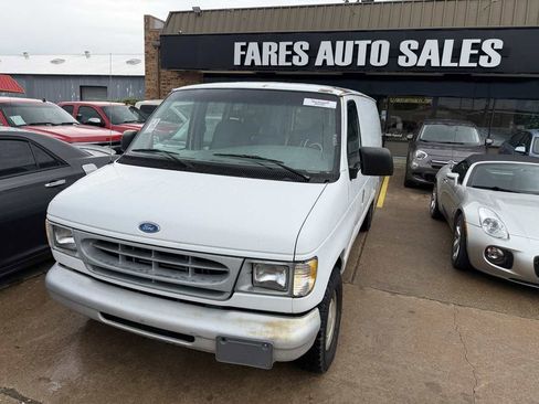 Used 1997 Ford E-150 and Econoline 150 image 10