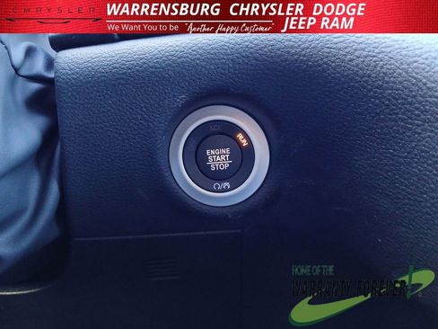 New 2026 Chrysler Pacifica Select image 31