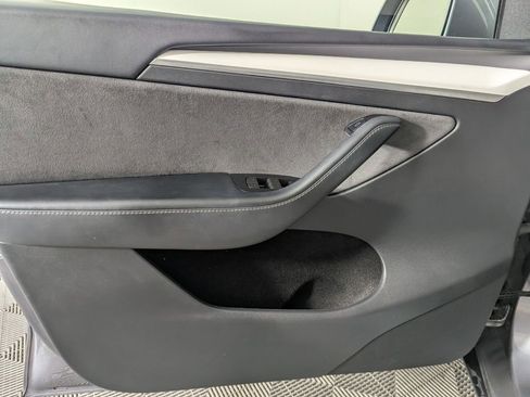 Used 2024 Tesla Model Y Long Range image 20