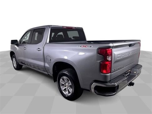 Used 2025 Chevrolet Silverado 1500 LT image 6