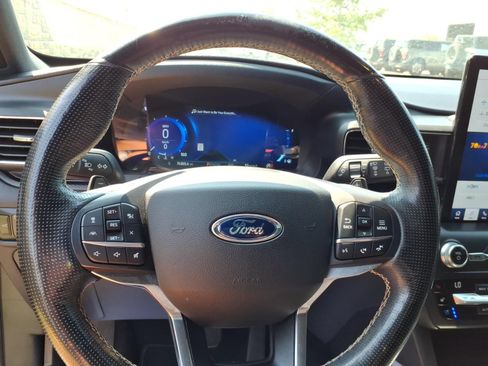 Used 2020 Ford Explorer ST w/ ST Street Pack AWD/4WD image 22