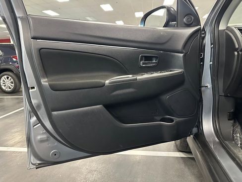 Used 2020 Mitsubishi Outlander Sport SE image 13