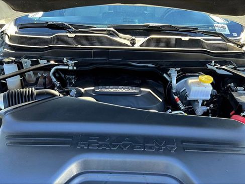 Used 2024 RAM 2500 Big Horn image 29