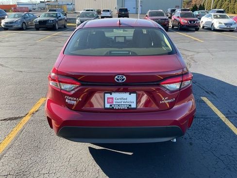 Used 2024 Toyota Corolla LE image 5