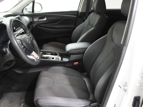 Used 2019 Hyundai Santa Fe SE w/ Cargo Package image 3