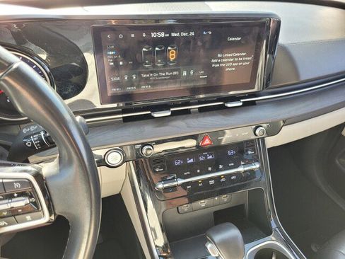 Used 2022 Kia Carnival SX image 27