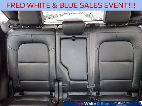Certified 2022 Ford Escape SEL FWD image 19