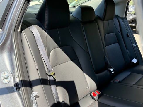 New 2026 Nissan Sentra SR w/ SR Premium Package FWD image 20