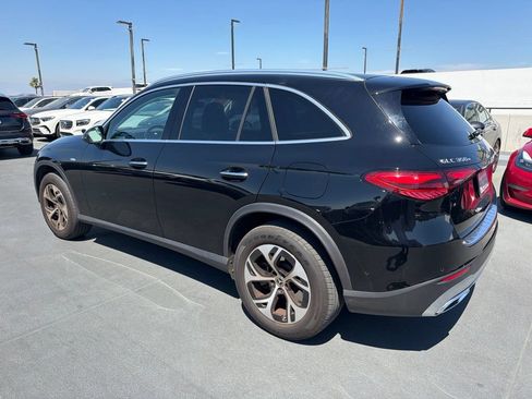 Used 2025 Mercedes-Benz GLC 350e 4MATIC image 3