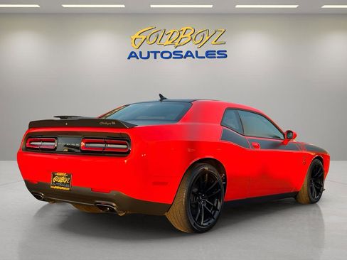 Used 2018 Dodge Challenger T/A image 3