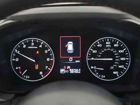 Used 2024 Subaru Crosstrek 2.5i Limited image 21