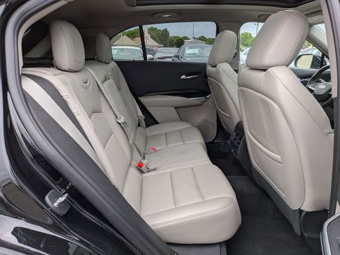 Certified 2020 Cadillac XT4 Premium Luxury w/ Cold Weather Package AWD/4WD image 27