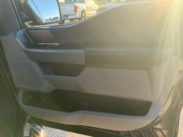 Used 2022 Ford F150 XLT w/ Equipment Group 302A High AWD/4WD image 34