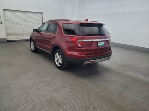 Used 2016 Ford Explorer XLT w/ Equipment Group 202A AWD/4WD image 5