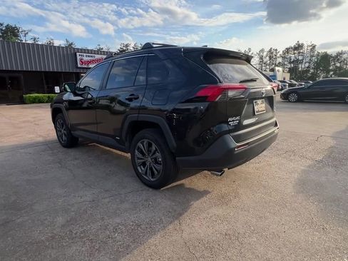 Used 2024 Toyota RAV4 XLE Premium w/ Weather Package AWD/4WD image 4