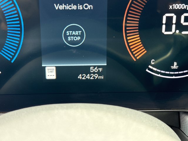 Used 2025 Hyundai Sonata SEL FWD image 19