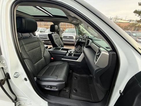 Used 2022 Toyota Tundra Limited AWD/4WD image 37
