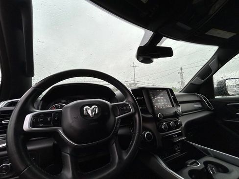Used 2019 RAM 1500 Big Horn AWD/4WD image 15