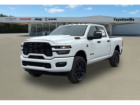 New 2026 RAM 2500 Big Horn AWD/4WD image 7
