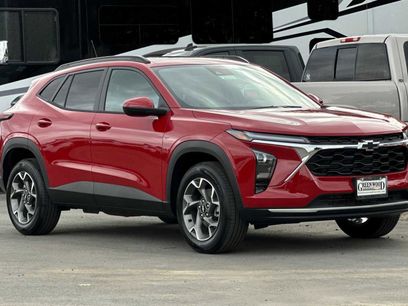 New 2026 Chevrolet Trax LT w/ Sunroof Package