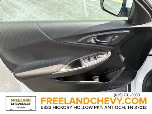 Used 2024 Chevrolet Malibu LT image 20