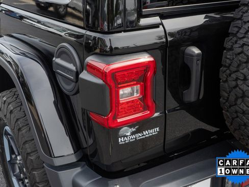 Used 2021 Jeep Wrangler Unlimited Rubicon AWD/4WD image 10