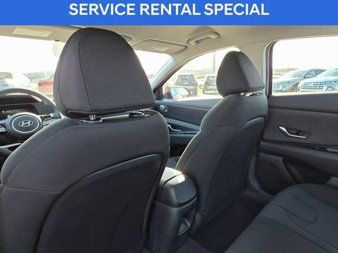 Certified 2026 Hyundai Elantra SE FWD image 22
