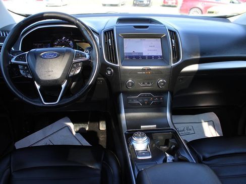 Used 2020 Ford Edge SEL w/ Convenience Package FWD image 10