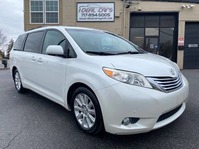 Used 2012 Toyota Sienna Limited w/ Premium Pkg
