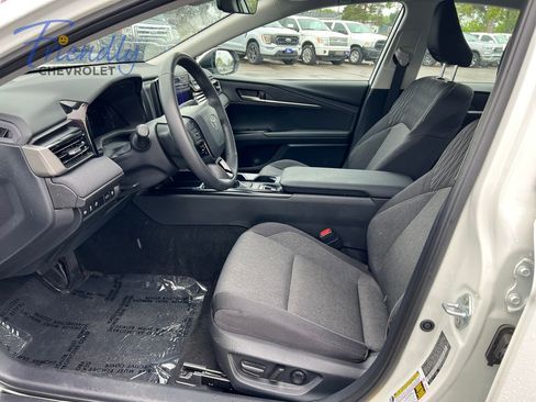 Used 2025 Toyota Camry LE w/ Convenience Package AWD/4WD image 22