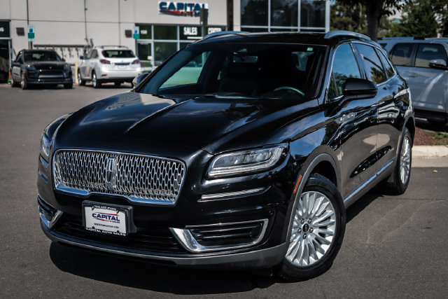 Used 2019 Lincoln Nautilus Premier AWD/4WD image 8