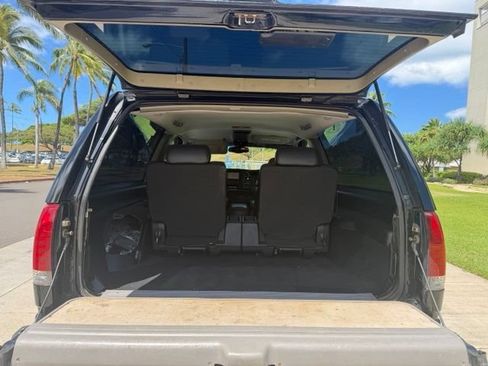 Used 1997 Chevrolet Tahoe 4WD 2-Door w/ Preferred Equipment Group 3 image 8