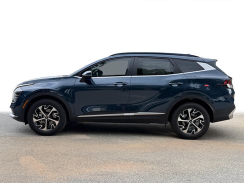 Certified 2025 Kia Sportage EX w/ EX Premium Package AWD/4WD image 21