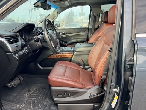 Used 2019 Chevrolet Tahoe Premier w/ Premier Plus Edition image 12