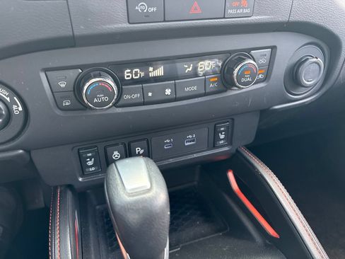 Used 2023 Nissan Frontier PRO-4X w/ Pro-4X Premium Package AWD/4WD image 20