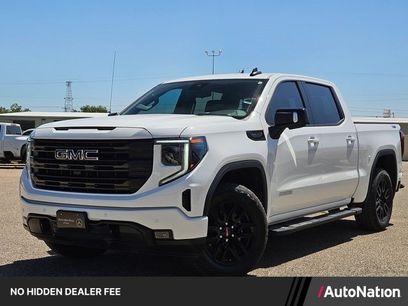 Used 2025 GMC Sierra 1500 Elevation w/ Elevation Premium Package