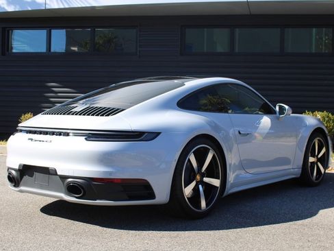 Used 2024 Porsche 911 Carrera 4S image 7
