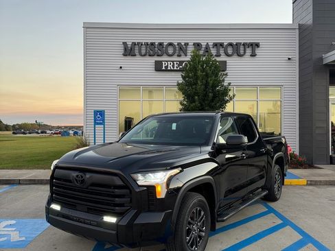 Used 2025 Toyota Tundra SR5 image 1