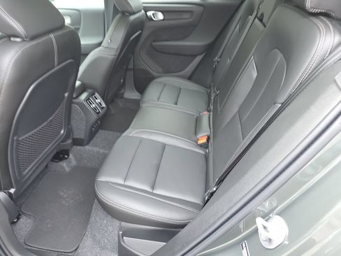 New 2026 Volvo XC40 B5 Core w/ Protection Package Premier AWD/4WD image 10