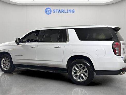 Used 2023 Chevrolet Suburban Premier image 4