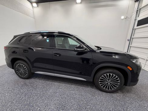 New 2026 Volkswagen Tiguan S AWD/4WD image 8