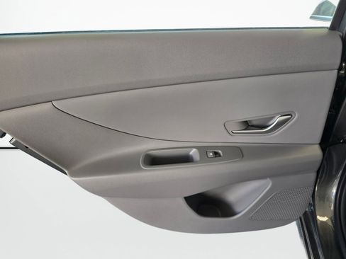 New 2026 Hyundai Elantra Sport FWD image 36