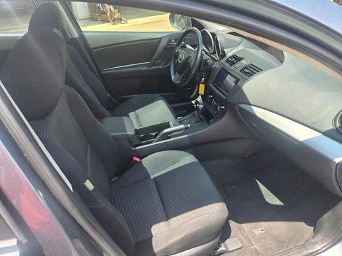 Used 2012 MAZDA MAZDA3 i Touring FWD image 4