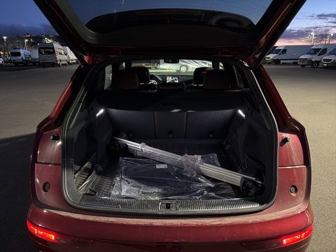Used 2018 Audi Q5 Prestige w/ Prestige Package image 25